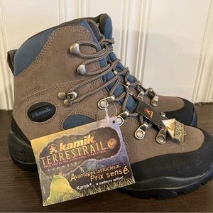 NWT Kamik Terrestrail Waterproof Boots, size 6.5. Tan and green.